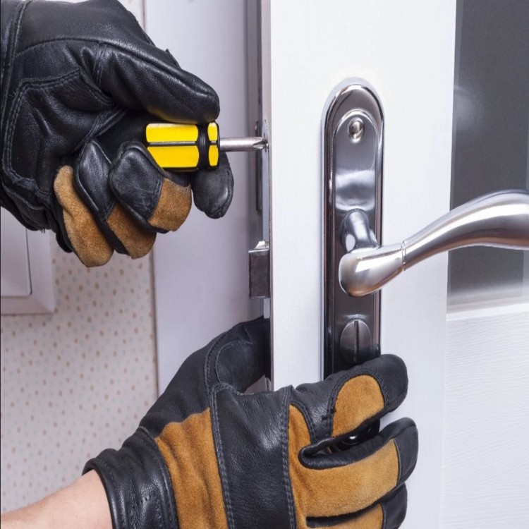 Locksmith Services in New York City, NY