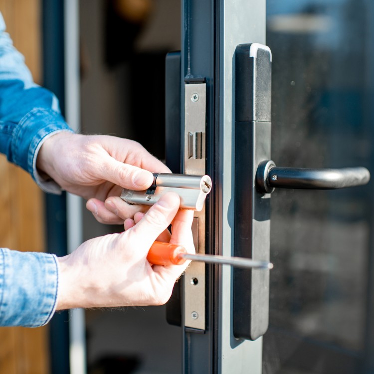 Locksmith Services in New York City, NY